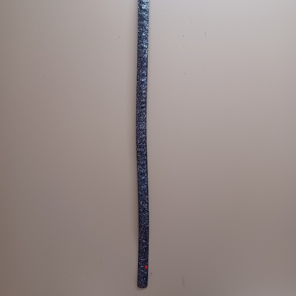 Sparkly Black Belt with Silver Buckle - XL - Picture 8 of 9